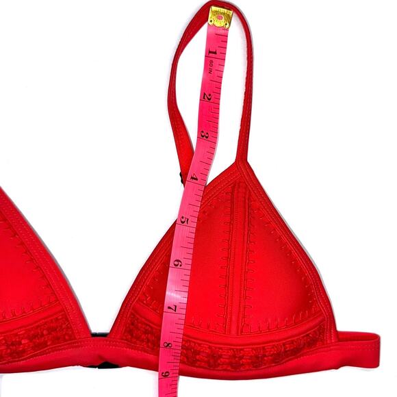 Triangl Gigi Crochet Neoprene Red Bikini Top Size Small - Picture 9 of 9